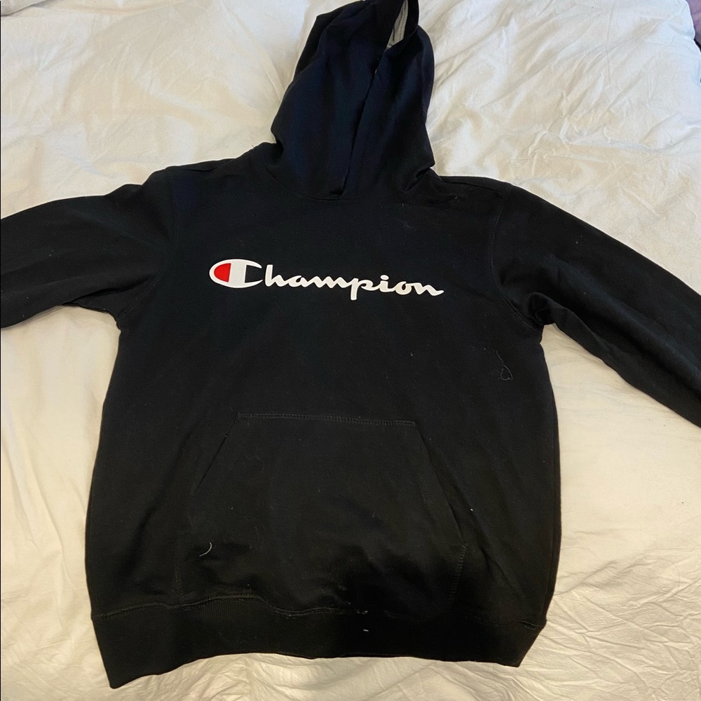 Thin champion black sweater